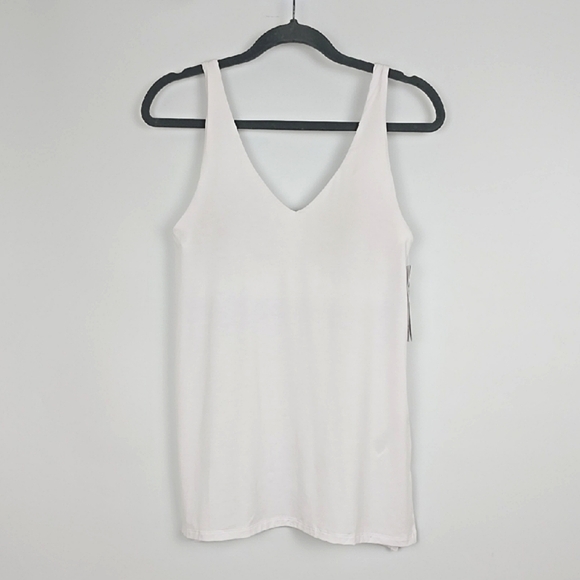 Athleta White Tank Top - Picture 2 of 16
